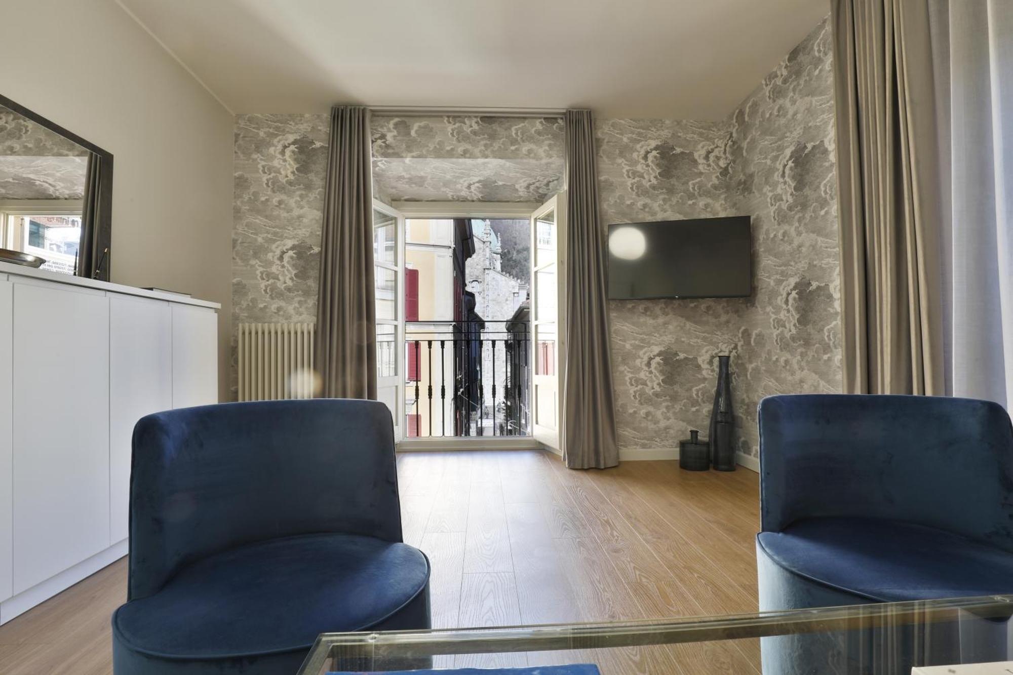 Appartamento Como Lake Suites